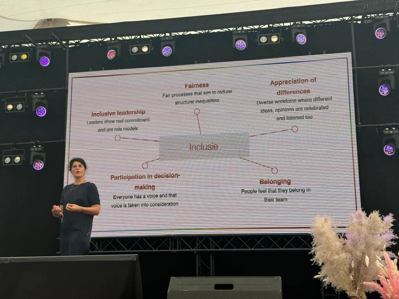last-slide-image-7